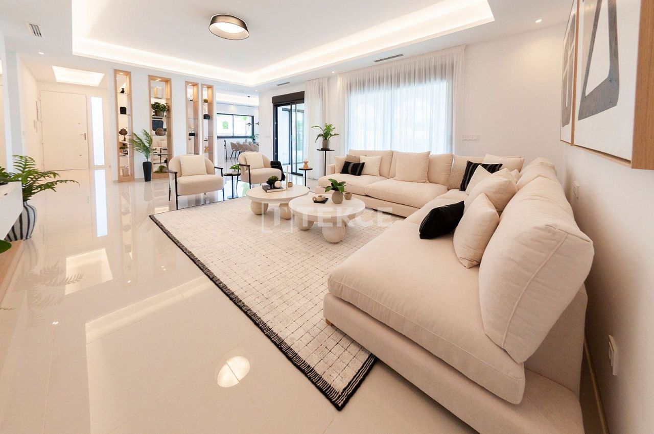 Вилла в Рохалесе, Испания, 168 м² - фото 4