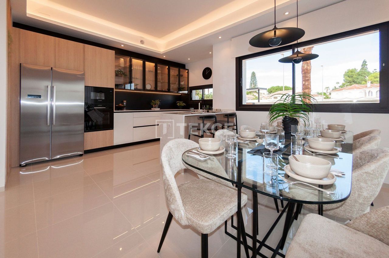 Вилла в Рохалесе, Испания, 168 м² - фото 7