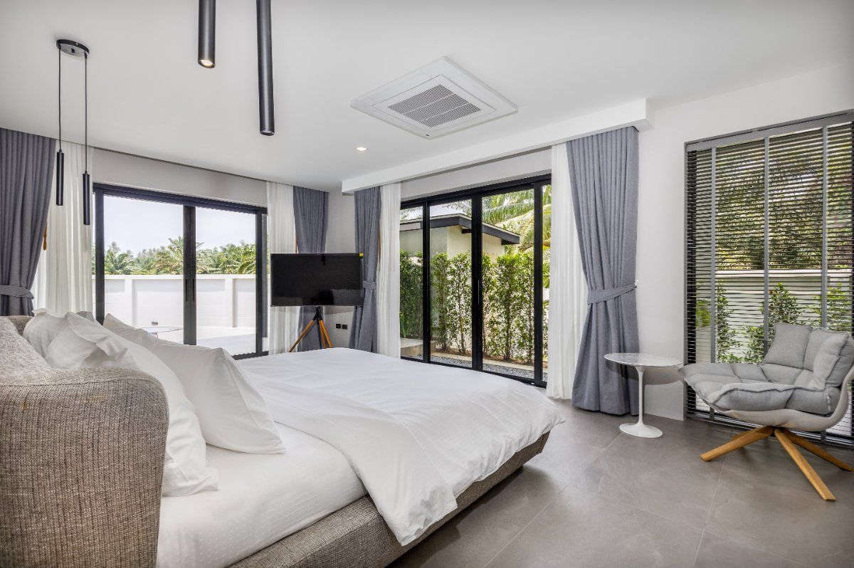 Дом на Пхукете, Таиланд, 486 м² - фото 14