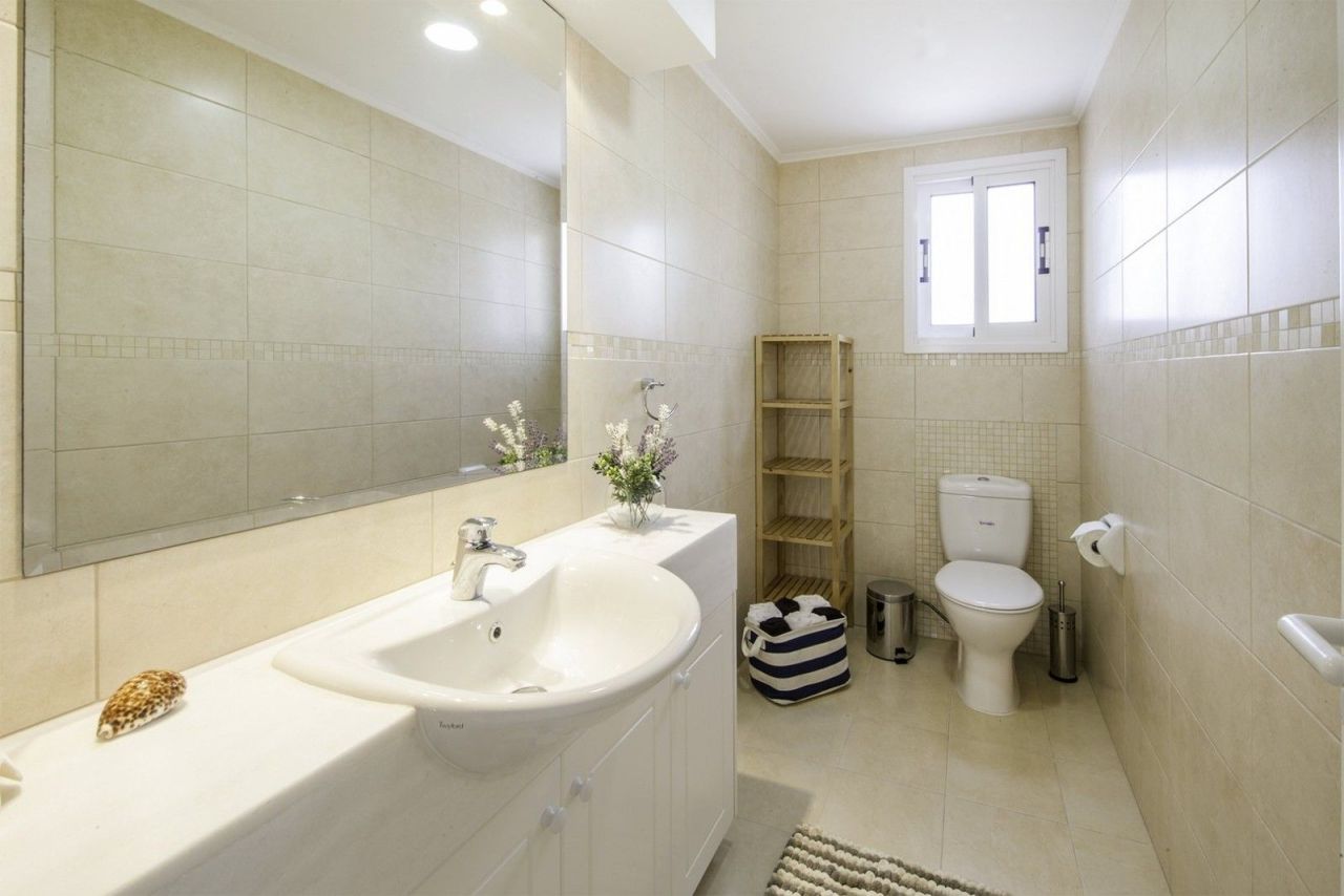 Вилла в Пафосе, Кипр, 330 м² - фото 10