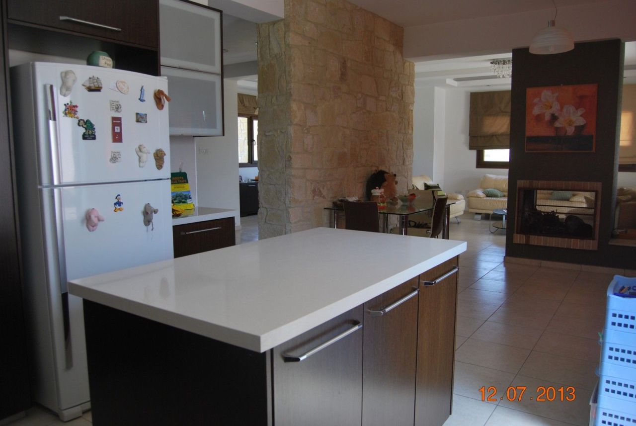 Вилла в Пафосе, Кипр, 300 м² - фото 10