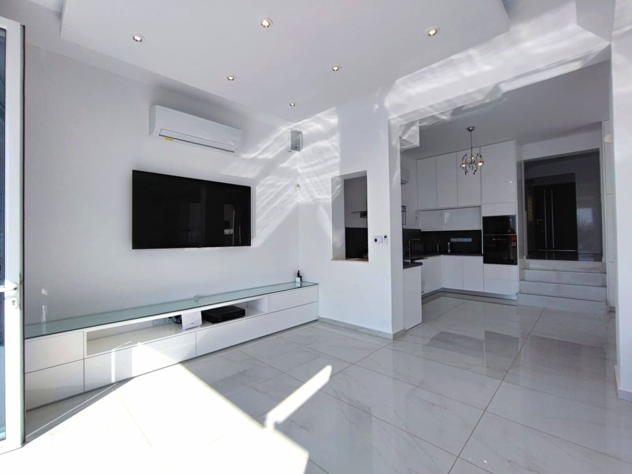 Вилла в Пафосе, Кипр, 200 м² - фото 10