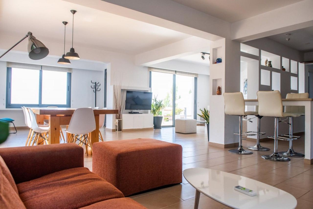 Вилла в Пафосе, Кипр, 215 м² - фото 10