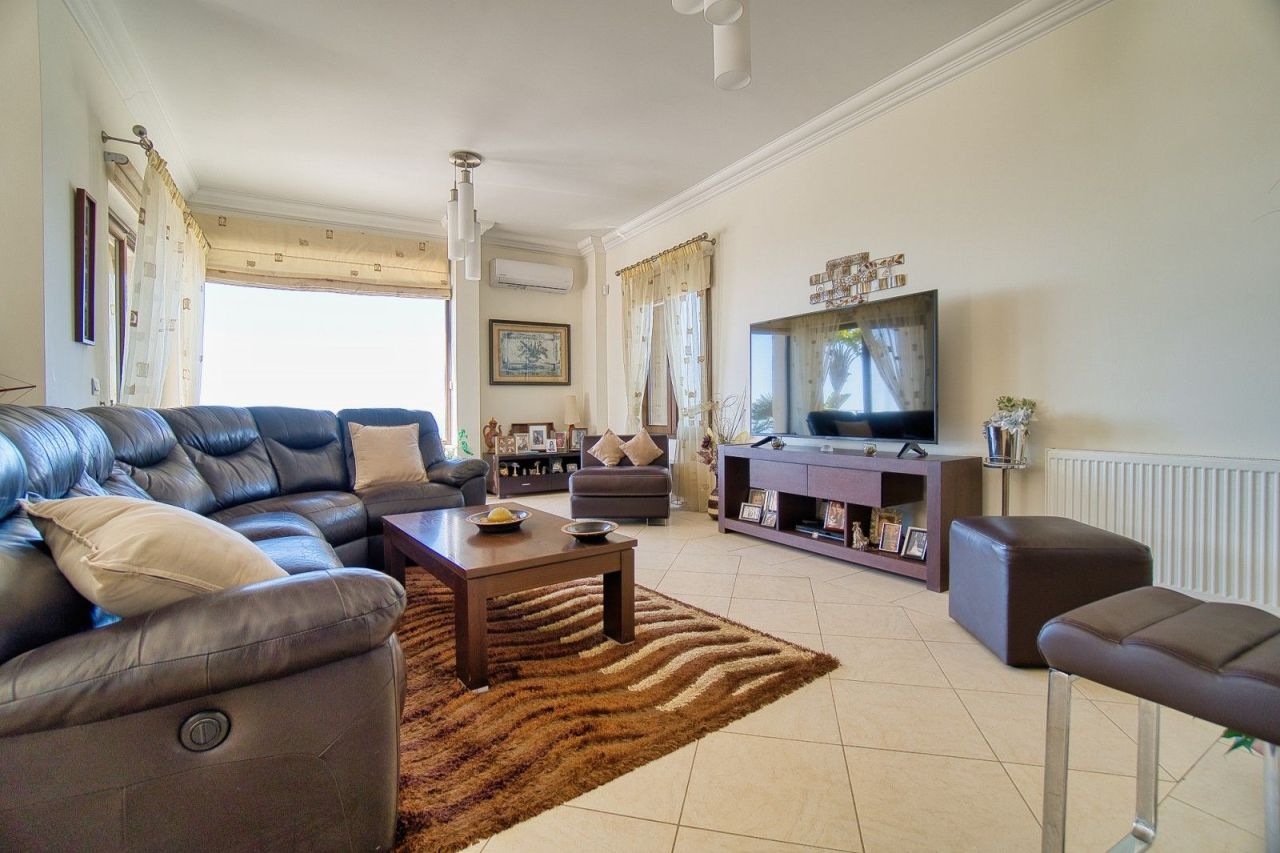 Вилла в Пафосе, Кипр, 330 м² - фото 10