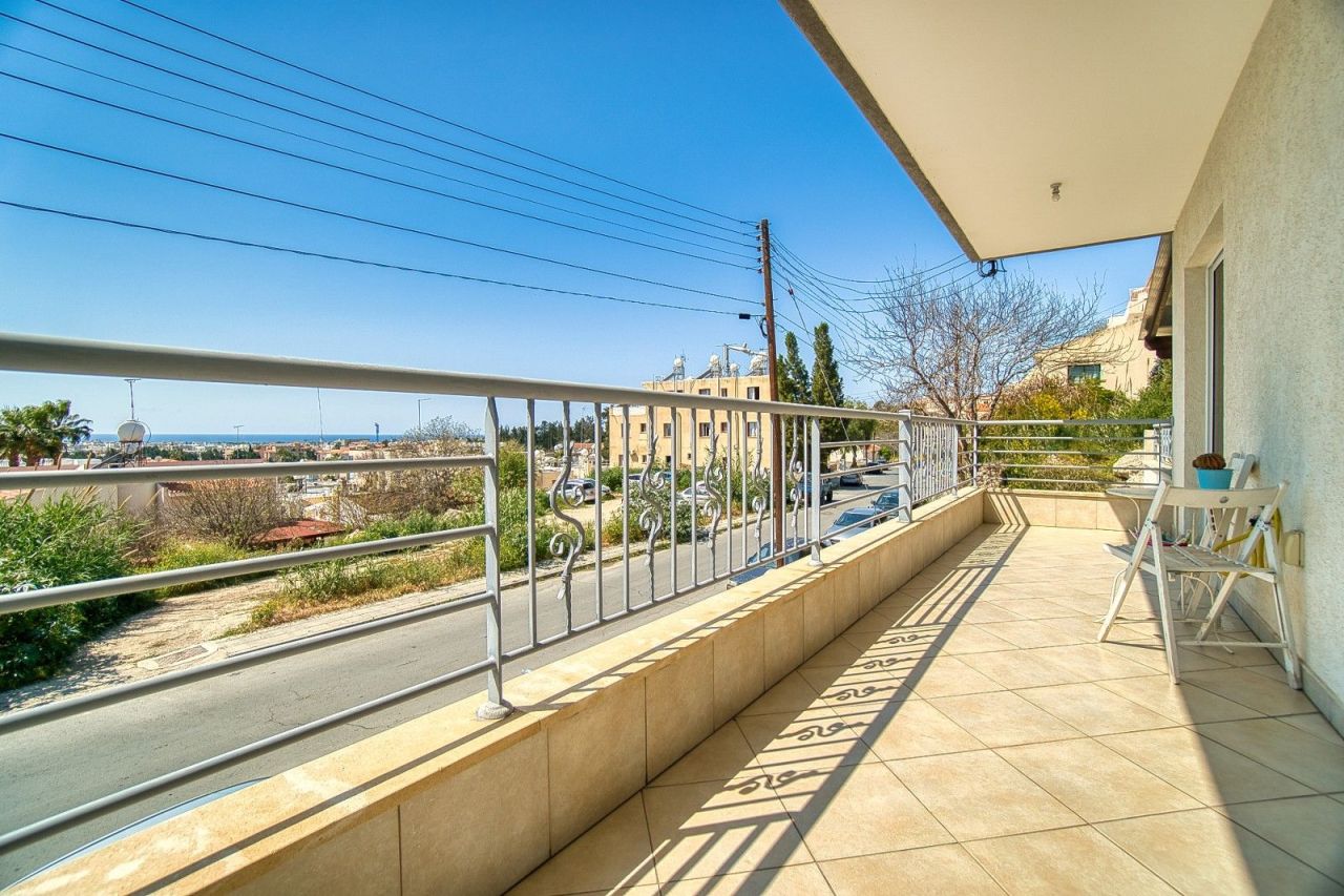 Апартаменты в Пафосе, Кипр, 95 м² - фото 10