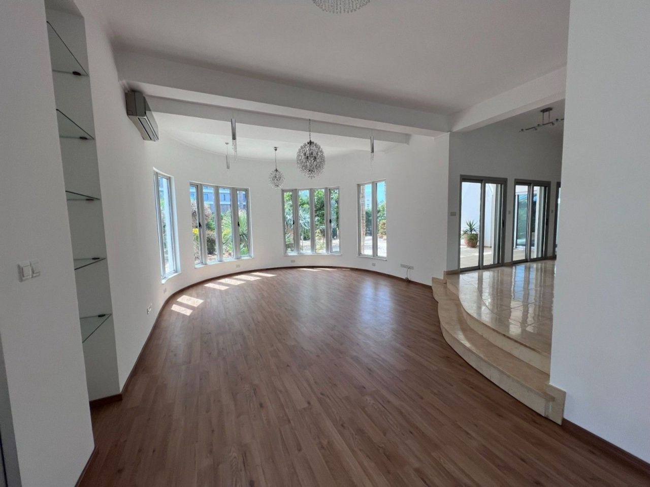 Вилла в Лимасоле, Кипр, 330 м² - фото 10