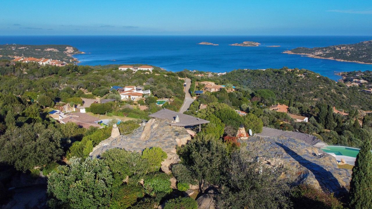 Вилла в Порто Черво, Италия, 271 м² - фото 17