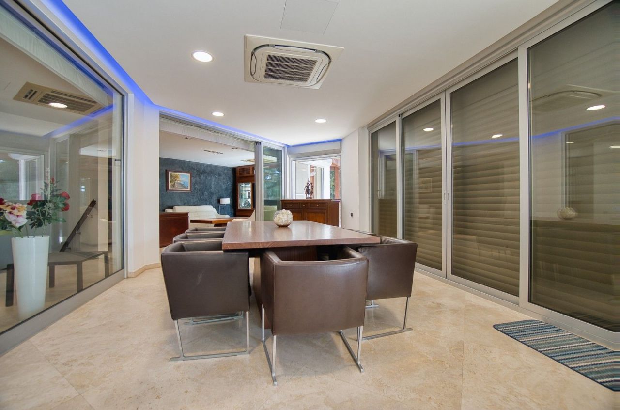 Вилла в Лимасоле, Кипр, 331 м² - фото 10