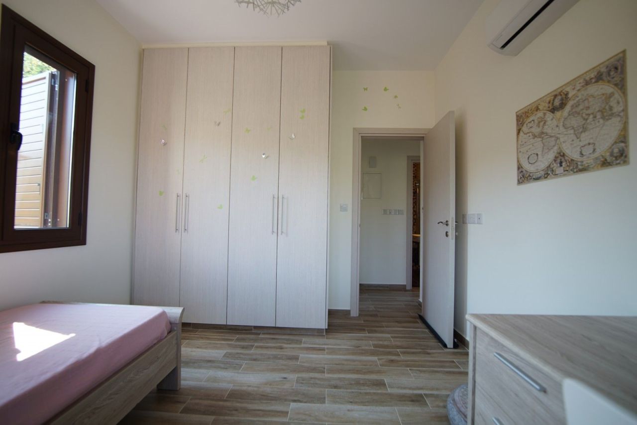 Вилла в Пафосе, Кипр, 150 м² - фото 11