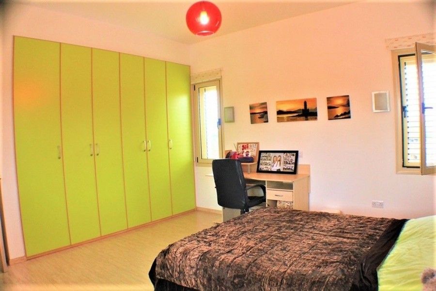 Вилла в Пафосе, Кипр, 400 м² - фото 11