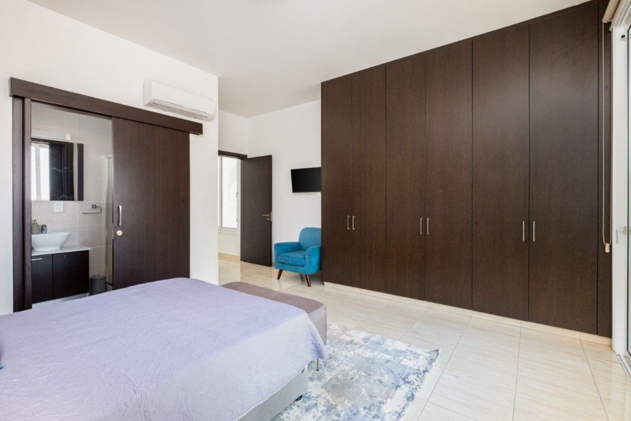 Вилла в Ларнаке, Кипр, 285 м² - фото 11