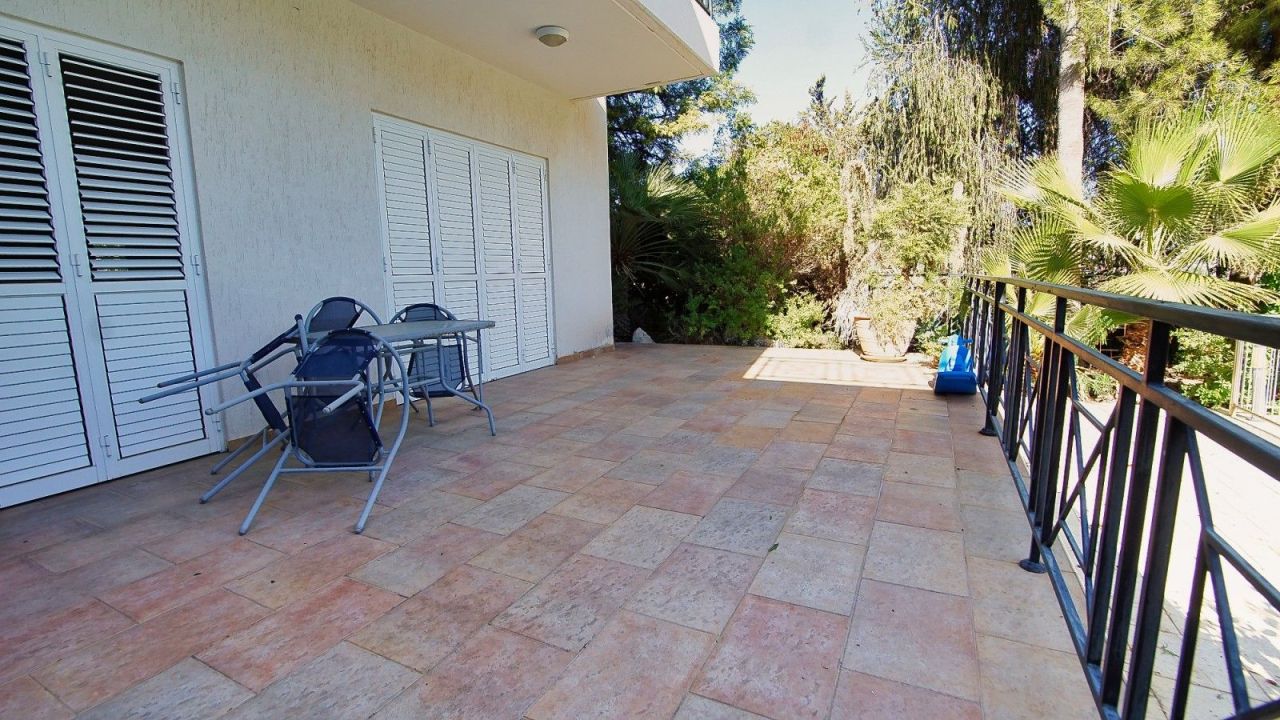 Вилла в Лимасоле, Кипр, 247 м² - фото 11