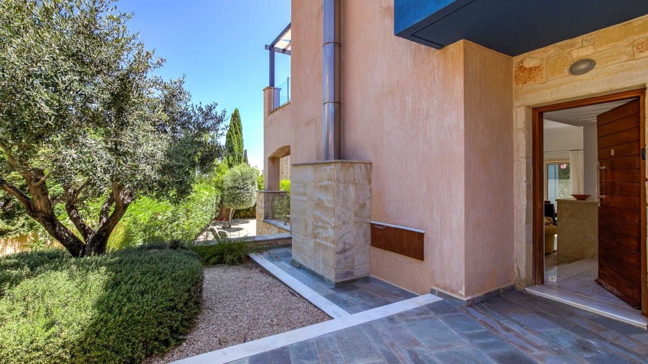 Вилла в Пафосе, Кипр, 183 м² - фото 11