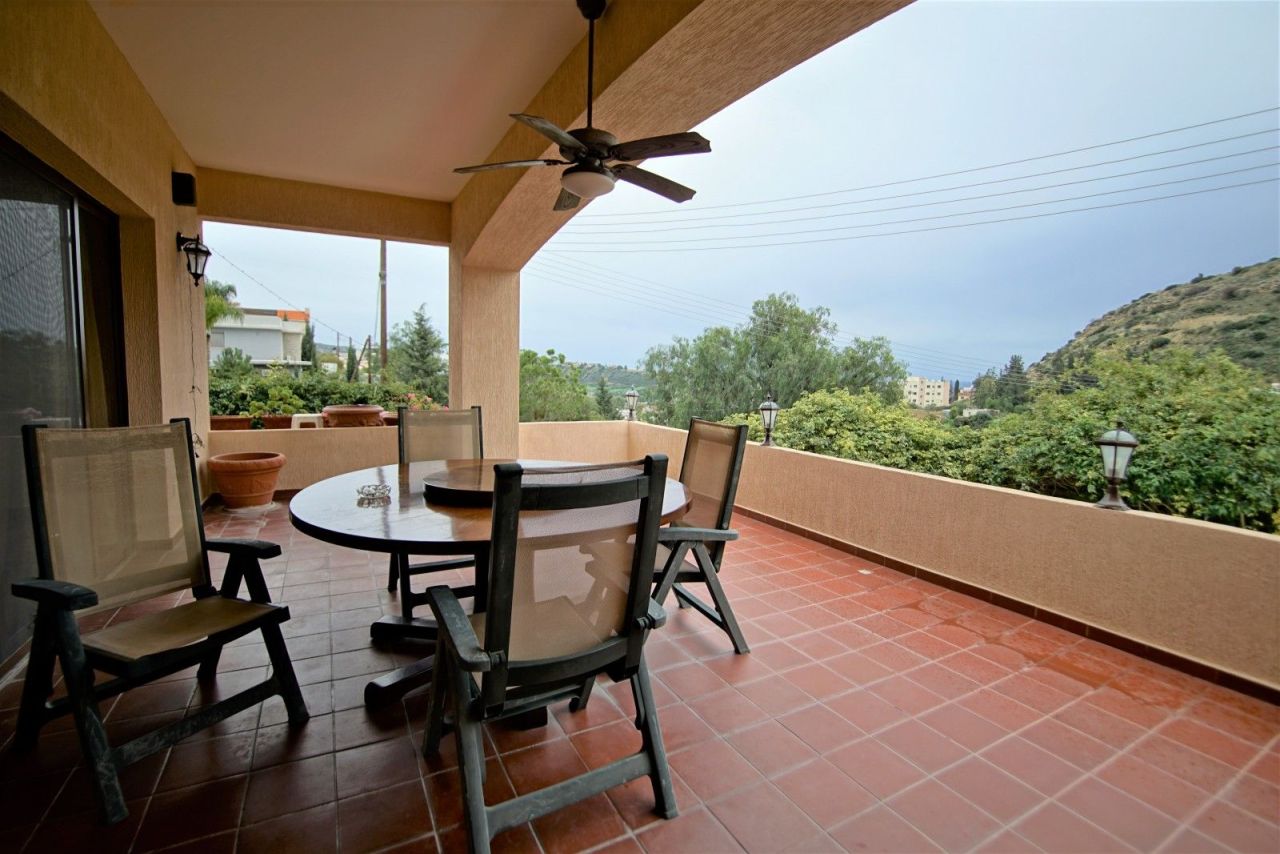 Вилла в Лимасоле, Кипр, 296 м² - фото 11