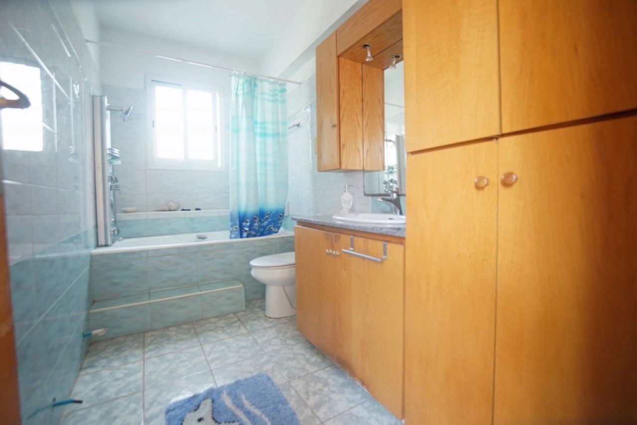 Вилла в Пафосе, Кипр, 370 м² - фото 11