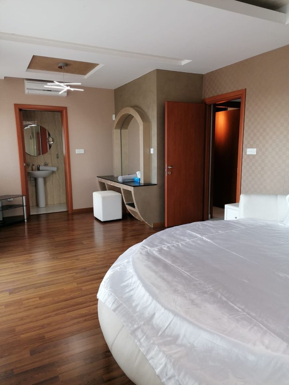 Вилла в Лимасоле, Кипр, 432 м² - фото 11