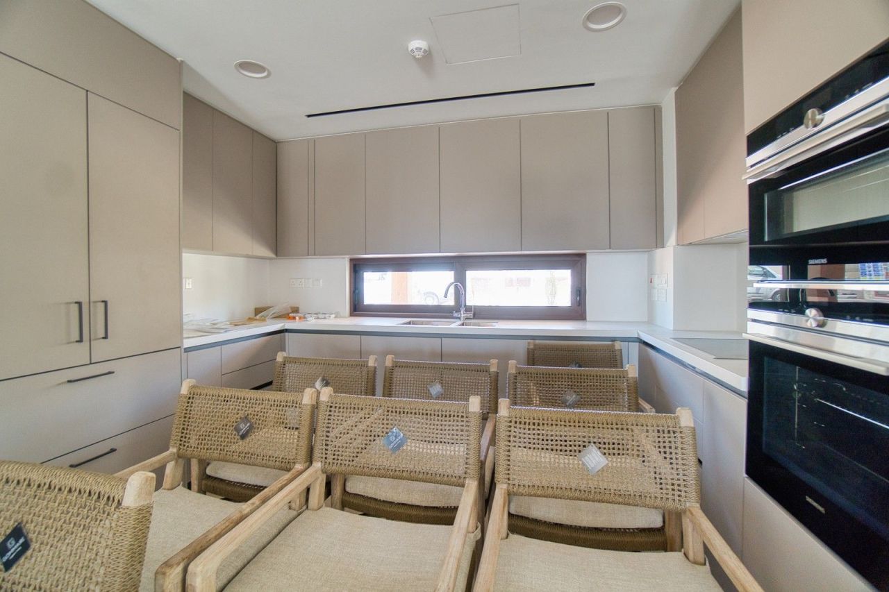 Вилла в Пафосе, Кипр, 222 м² - фото 11