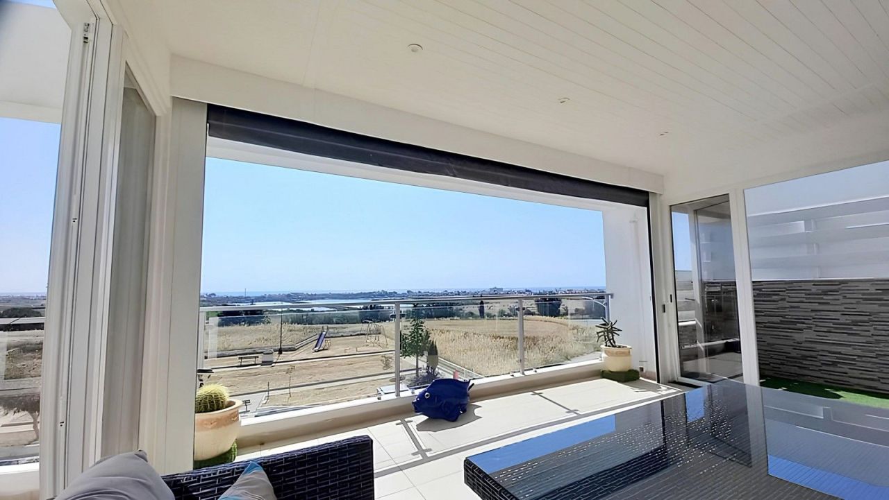 Апартаменты в Ларнаке, Кипр, 127 м² - фото 11