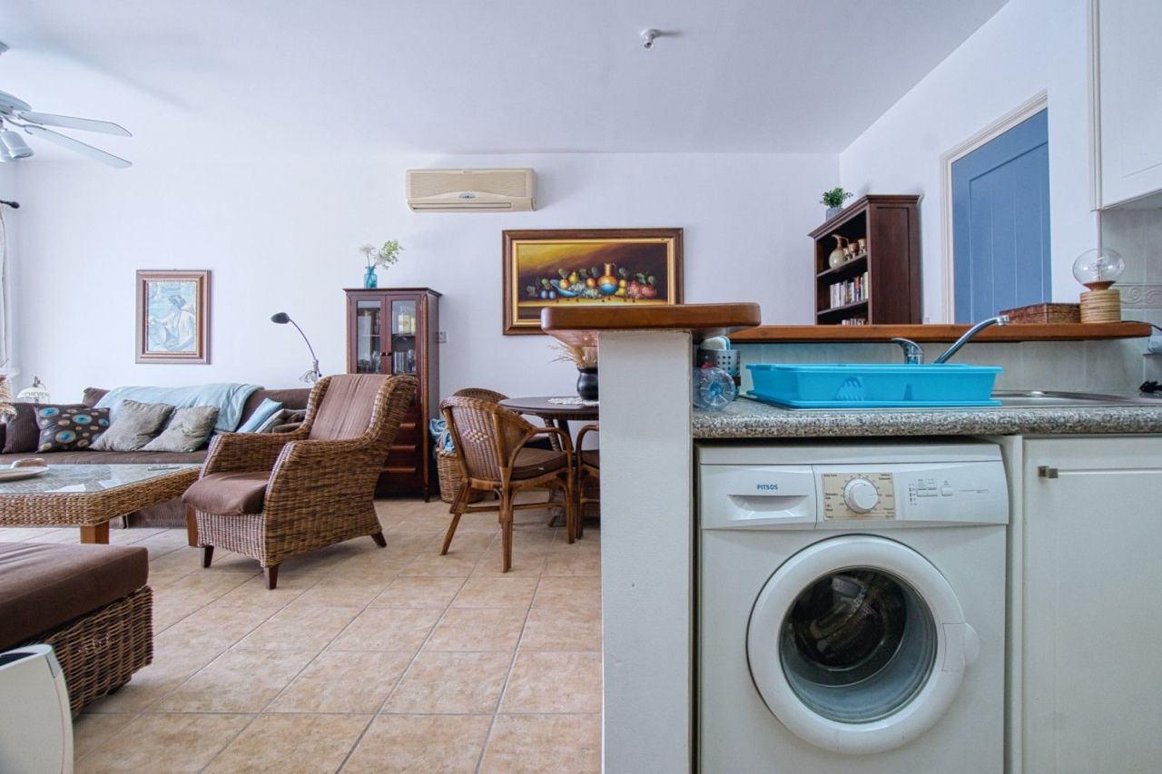 Апартаменты в Пафосе, Кипр, 76 м² - фото 11