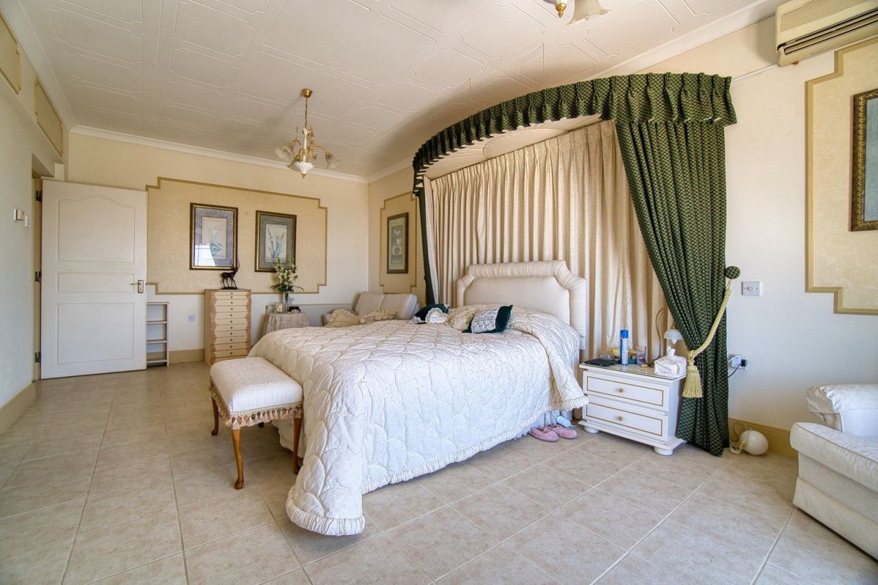 Вилла в Пафосе, Кипр, 500 м² - фото 11