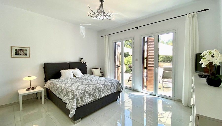 Вилла в Пафосе, Кипр, 212 м² - фото 11