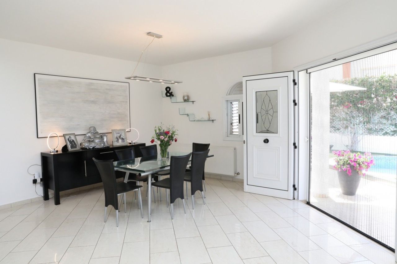 Бунгало в Пафосе, Кипр, 229 м² - фото 11