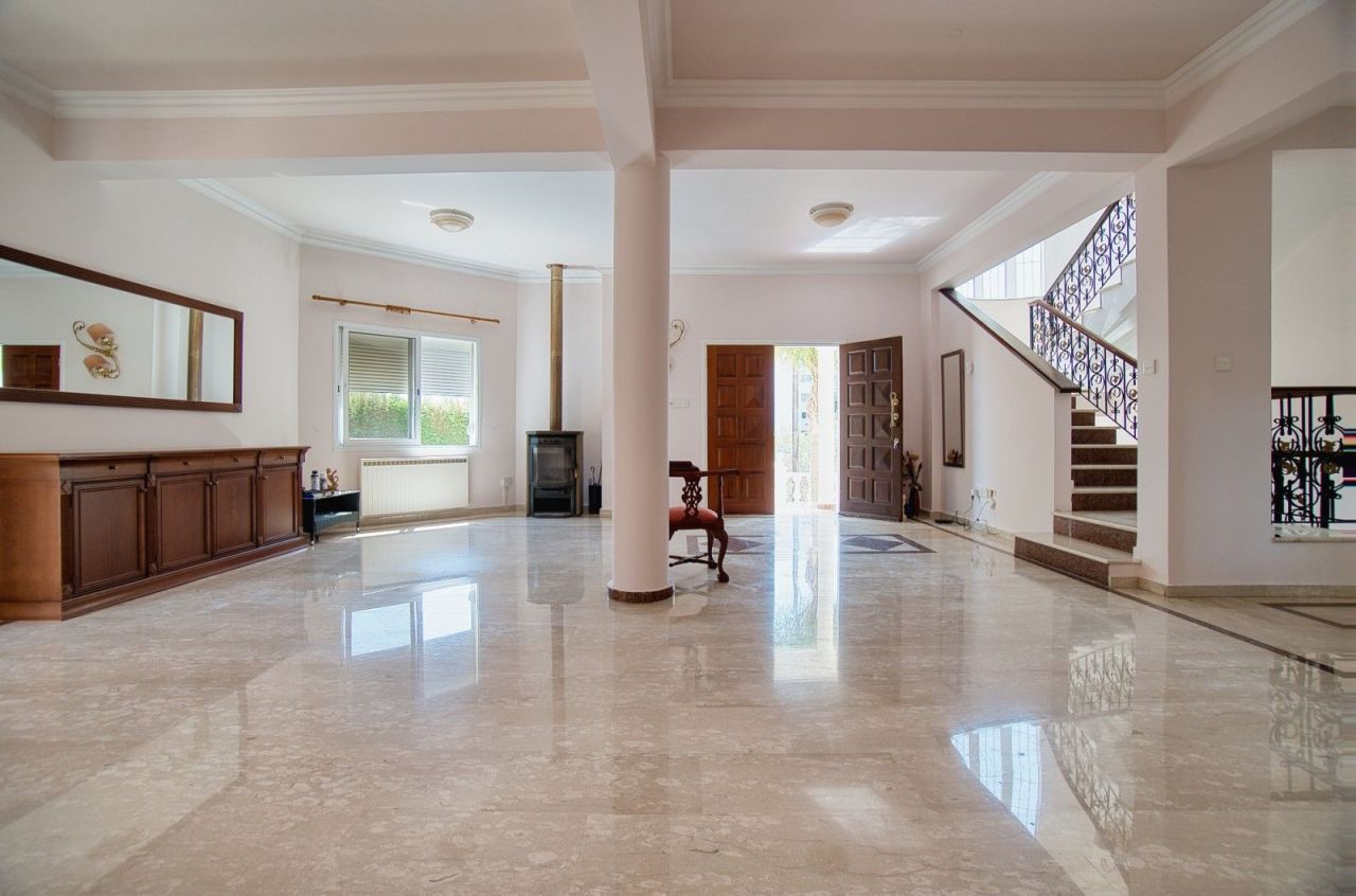 Вилла в Лимасоле, Кипр, 350 м² - фото 11