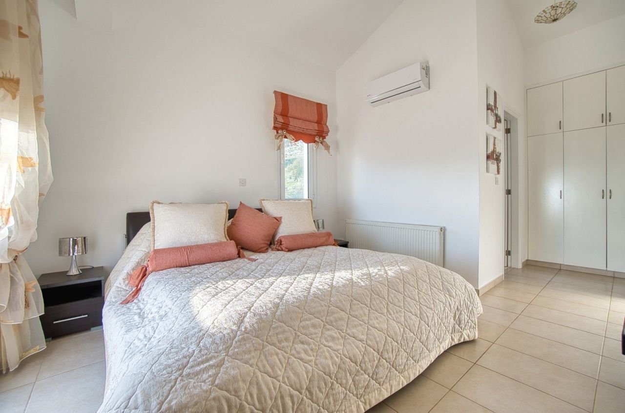 Вилла в Пафосе, Кипр, 249 м² - фото 12