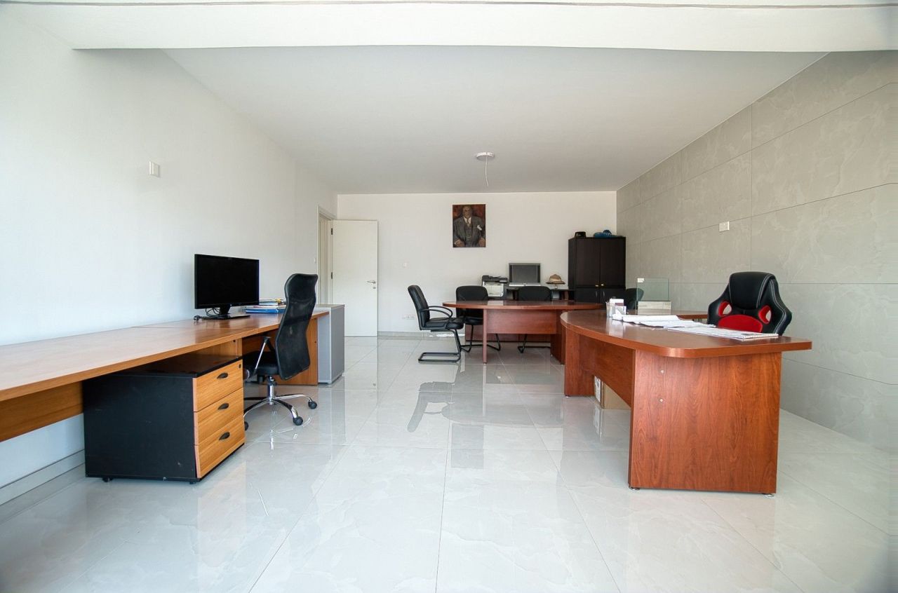 Вилла в Лимасоле, Кипр, 737 м² - фото 12