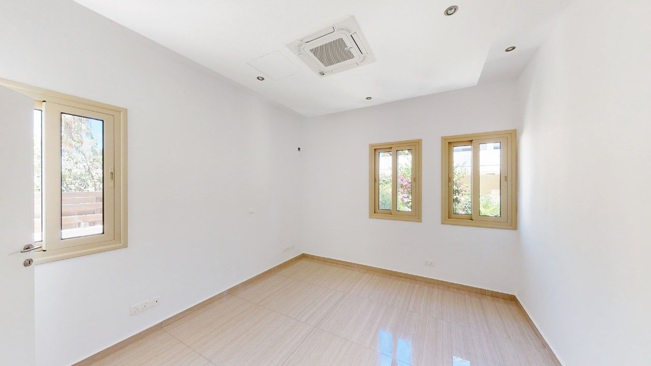 Вилла в Пафосе, Кипр, 217 м² - фото 12