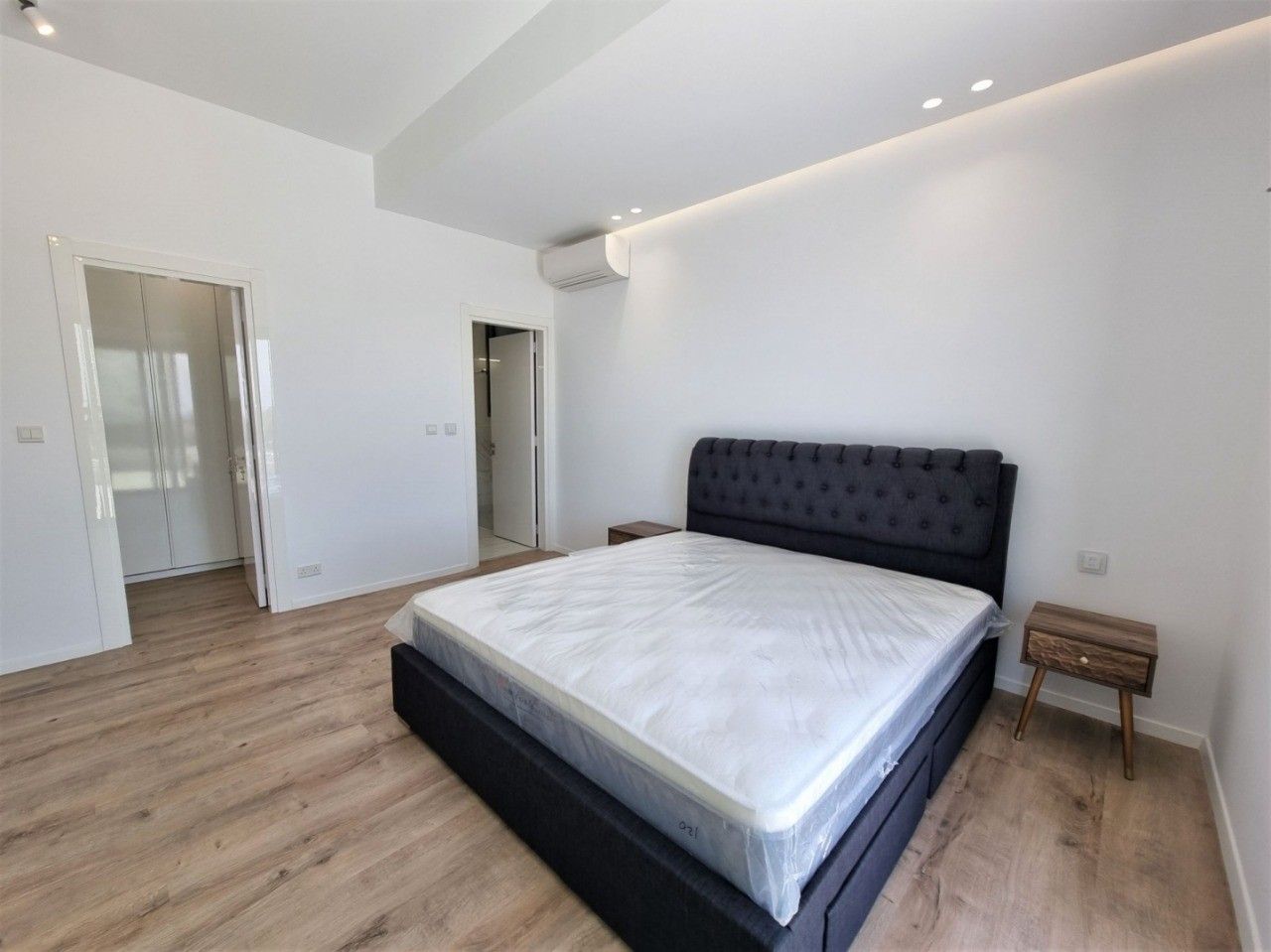 Вилла в Лимасоле, Кипр, 400 м² - фото 12