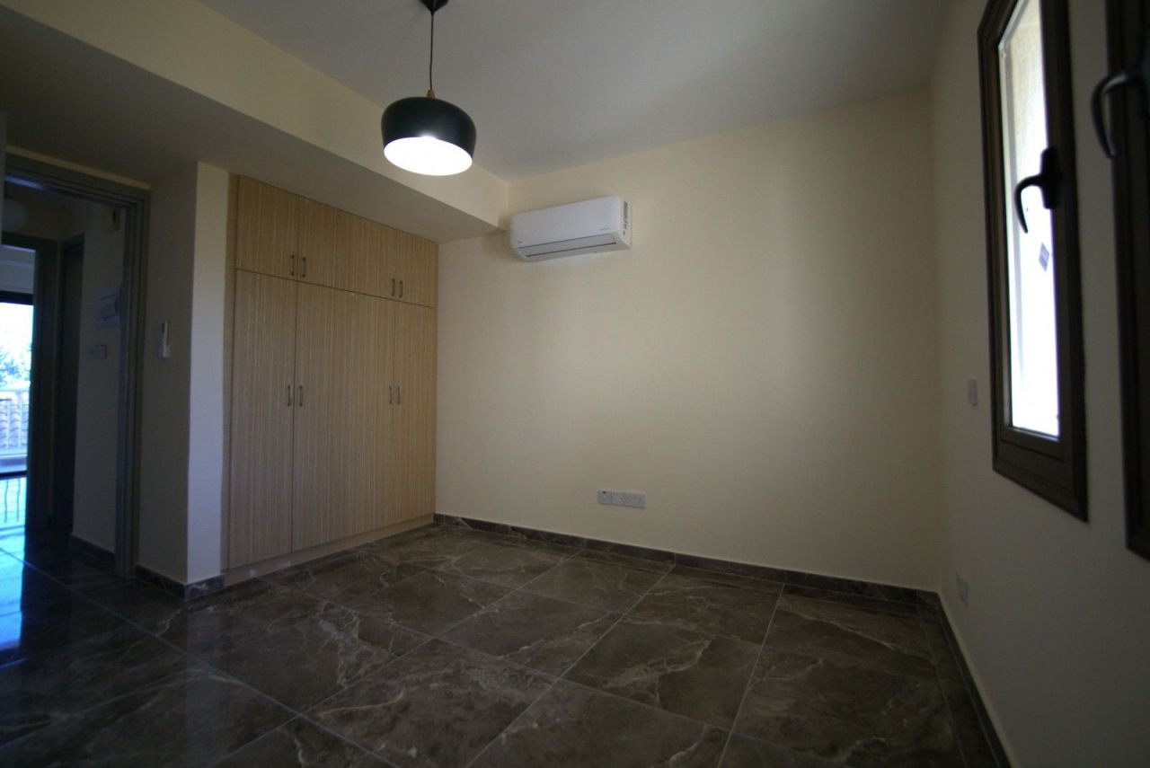 Апартаменты в Пафосе, Кипр, 76 м² - фото 12