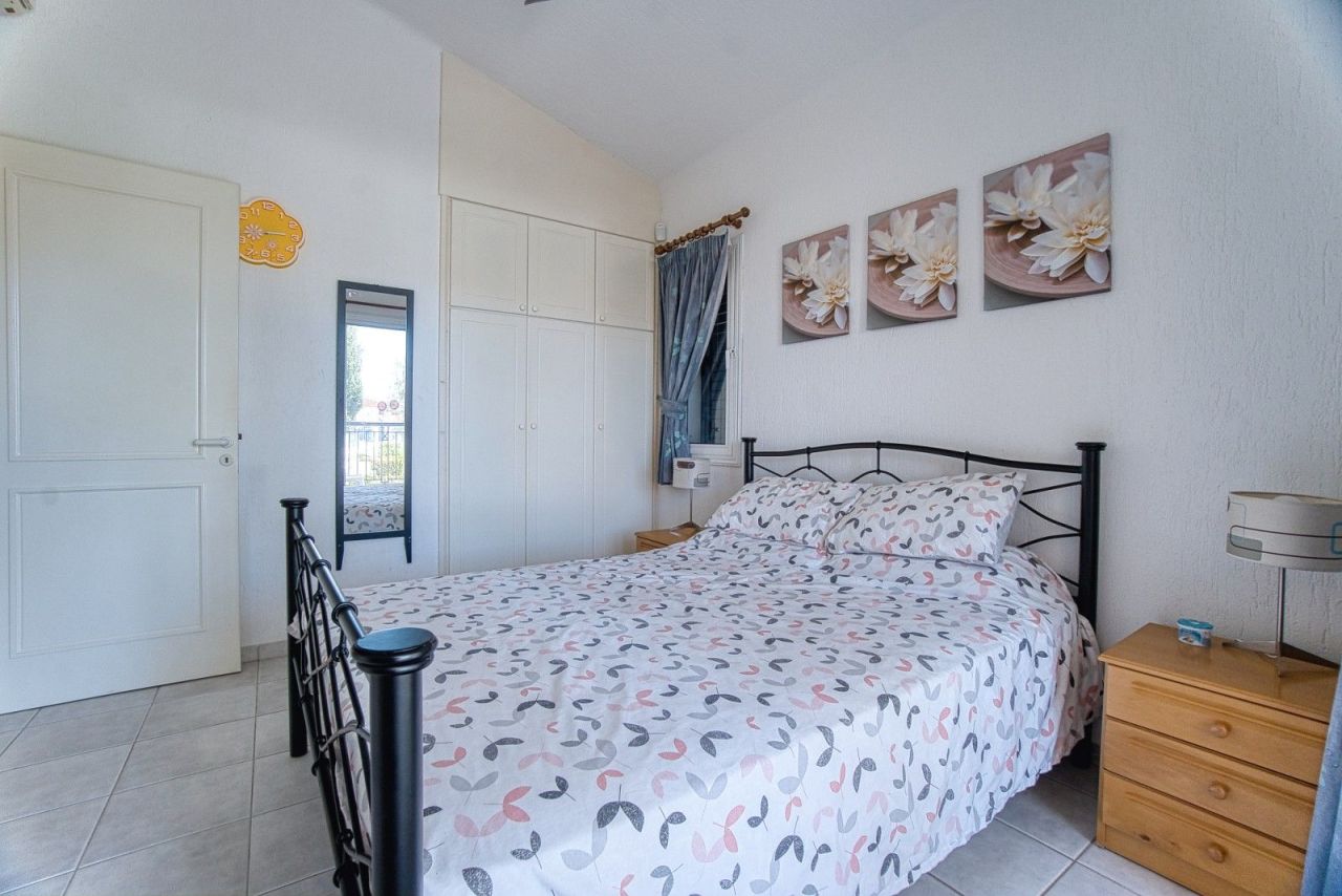 Вилла в Пафосе, Кипр, 147 м² - фото 12