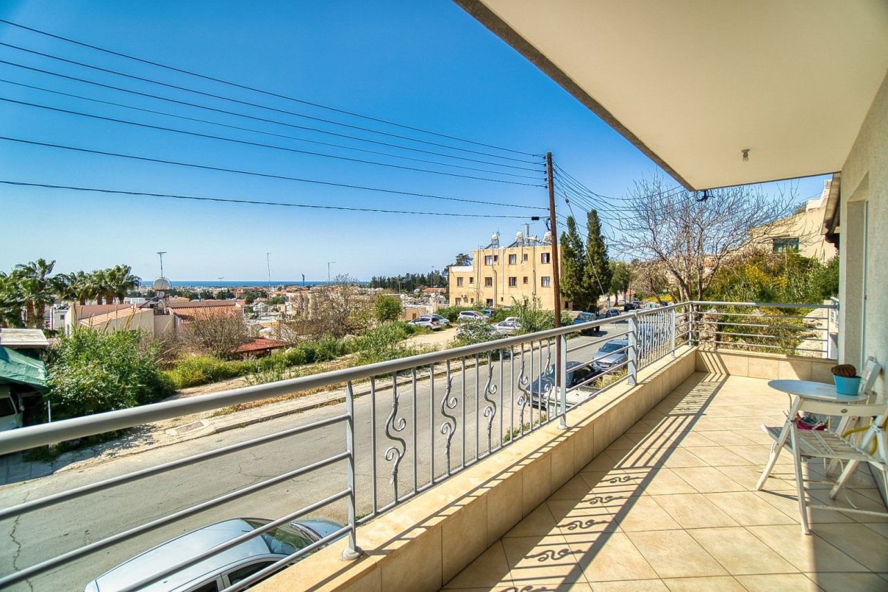 Апартаменты в Пафосе, Кипр, 95 м² - фото 12