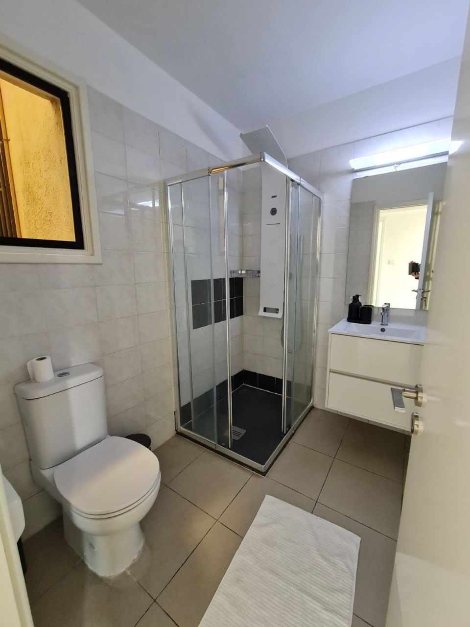 Апартаменты в Ларнаке, Кипр, 111 м² - фото 12