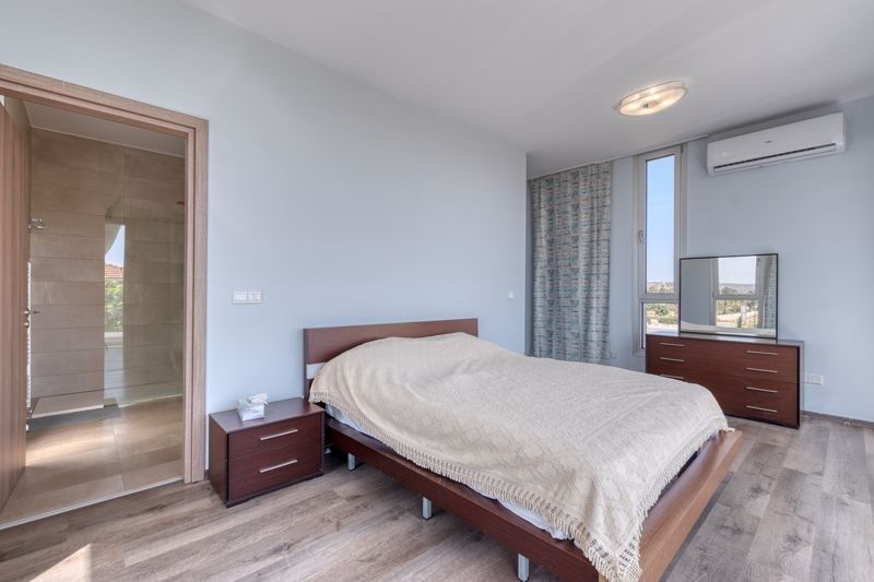 Вилла в Ларнаке, Кипр, 227 м² - фото 12