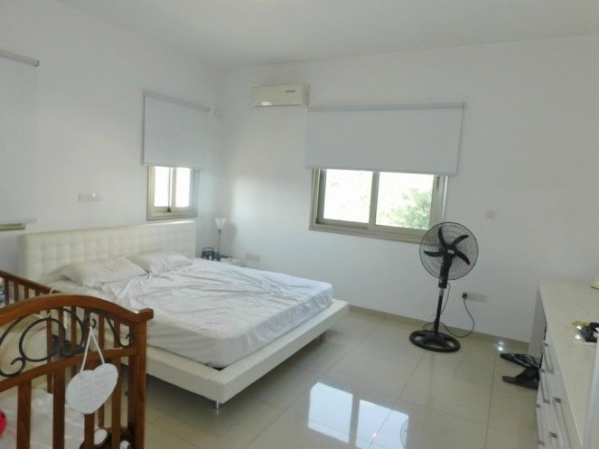 Вилла в Пафосе, Кипр, 250 м² - фото 12