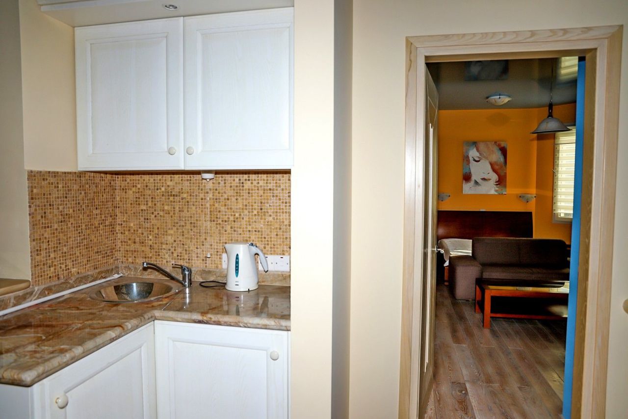 Вилла в Лимасоле, Кипр, 390 м² - фото 13