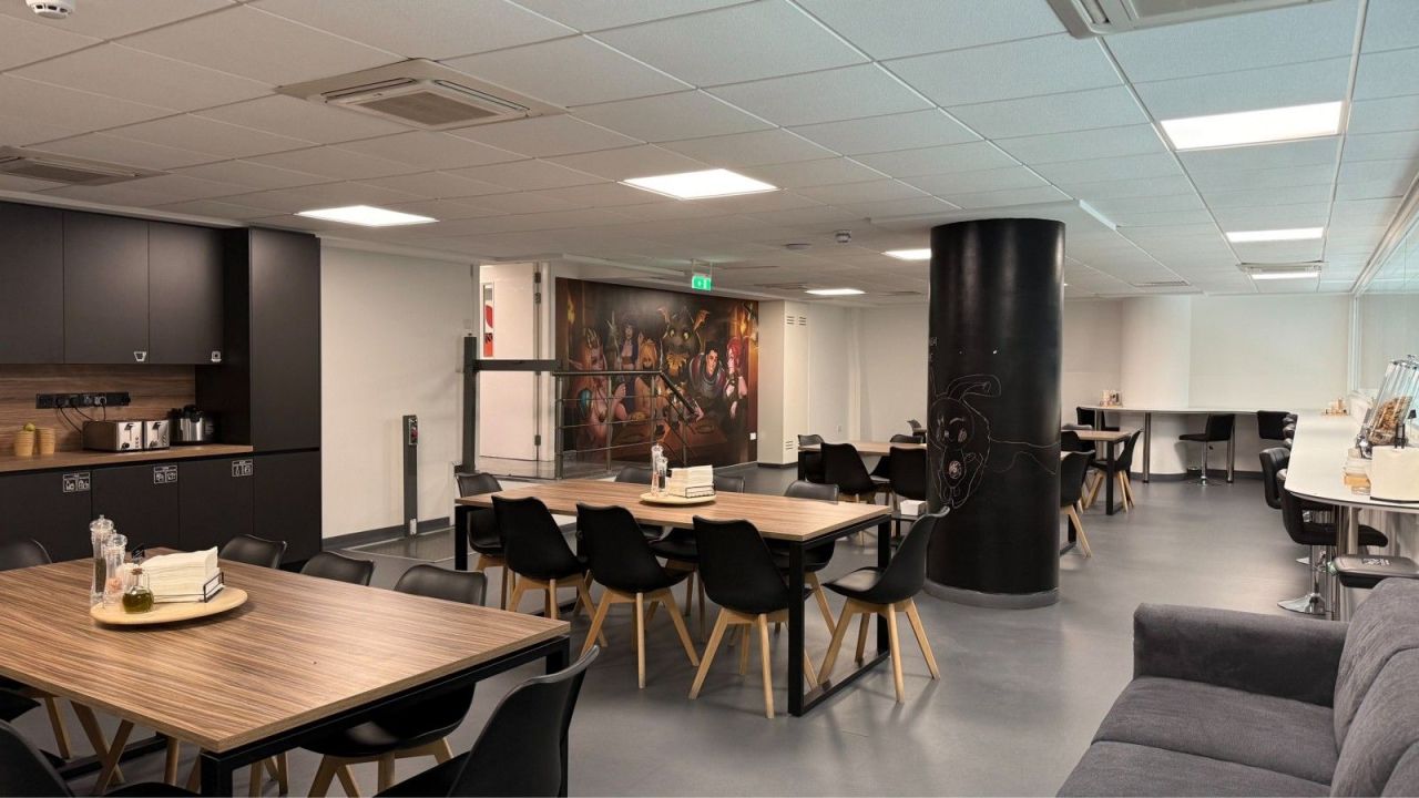 Офис в Лимасоле, Кипр, 1 800 м² - фото 13