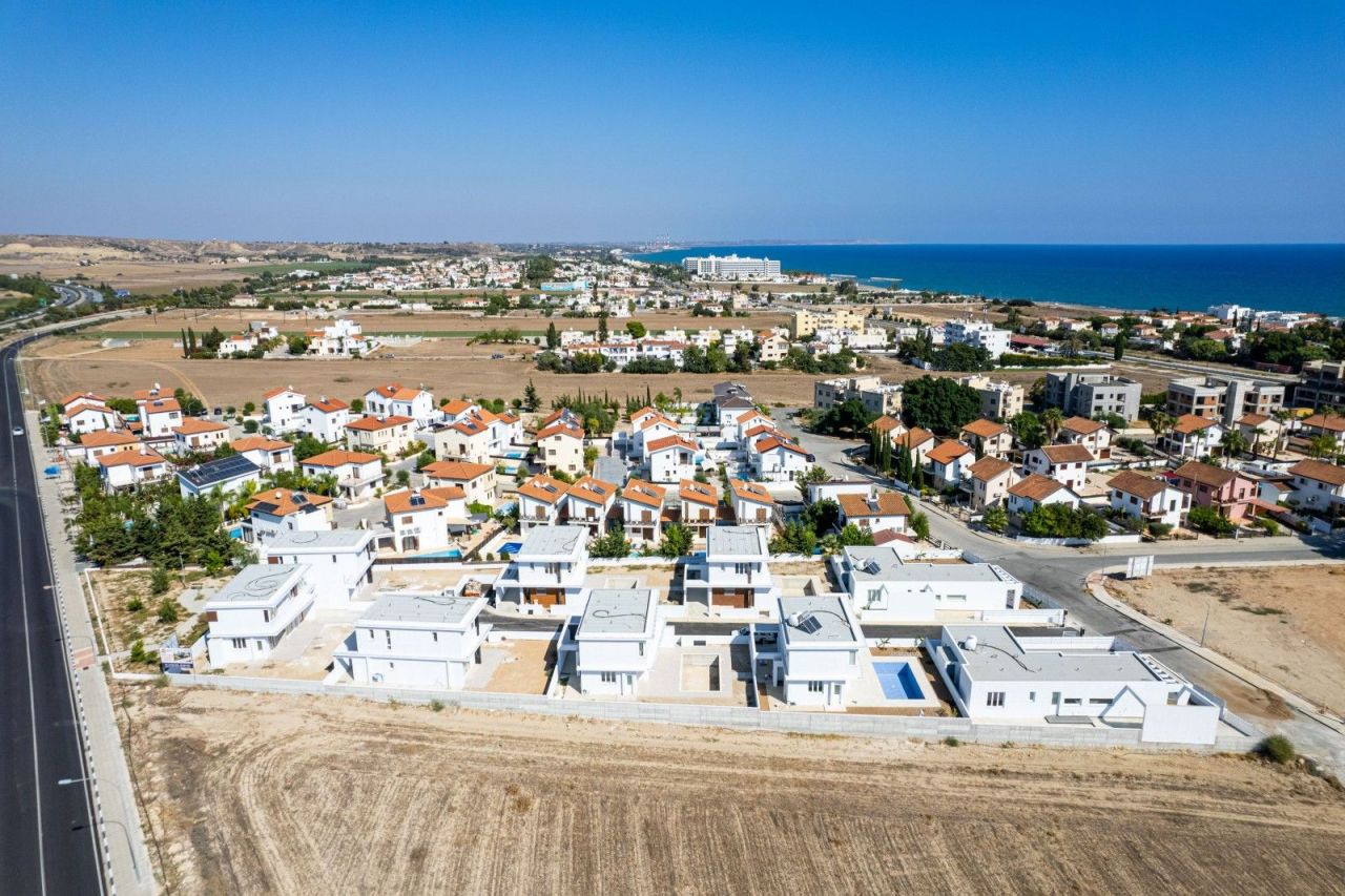 Вилла в Ларнаке, Кипр, 162 м² - фото 13