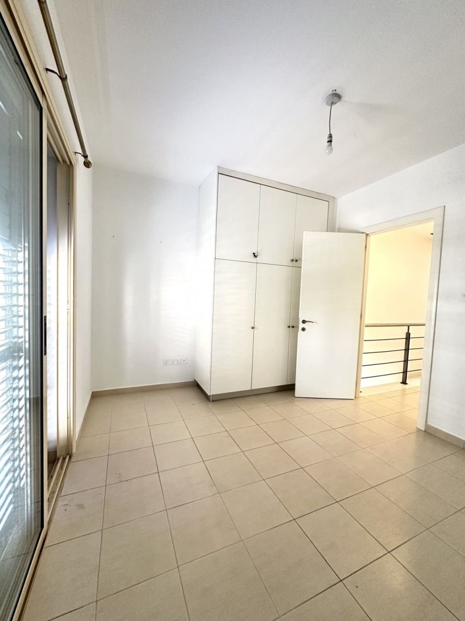 Таунхаус в Пафосе, Кипр, 93 м² - фото 13