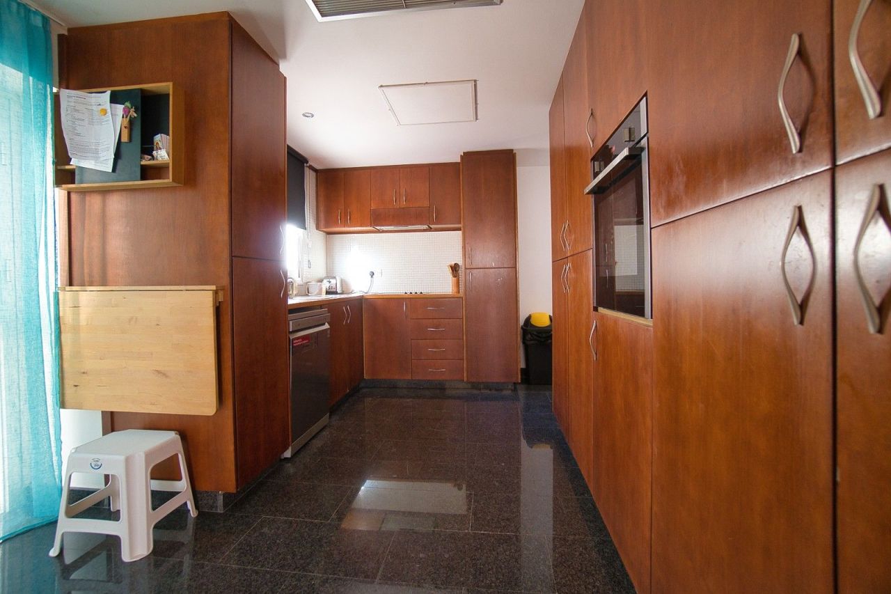 Вилла в Лимасоле, Кипр, 450 м² - фото 13