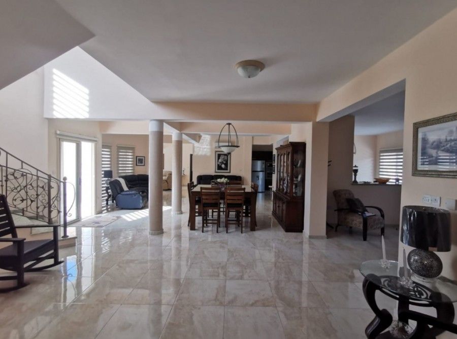 Вилла в Пафосе, Кипр, 325 м² - фото 13