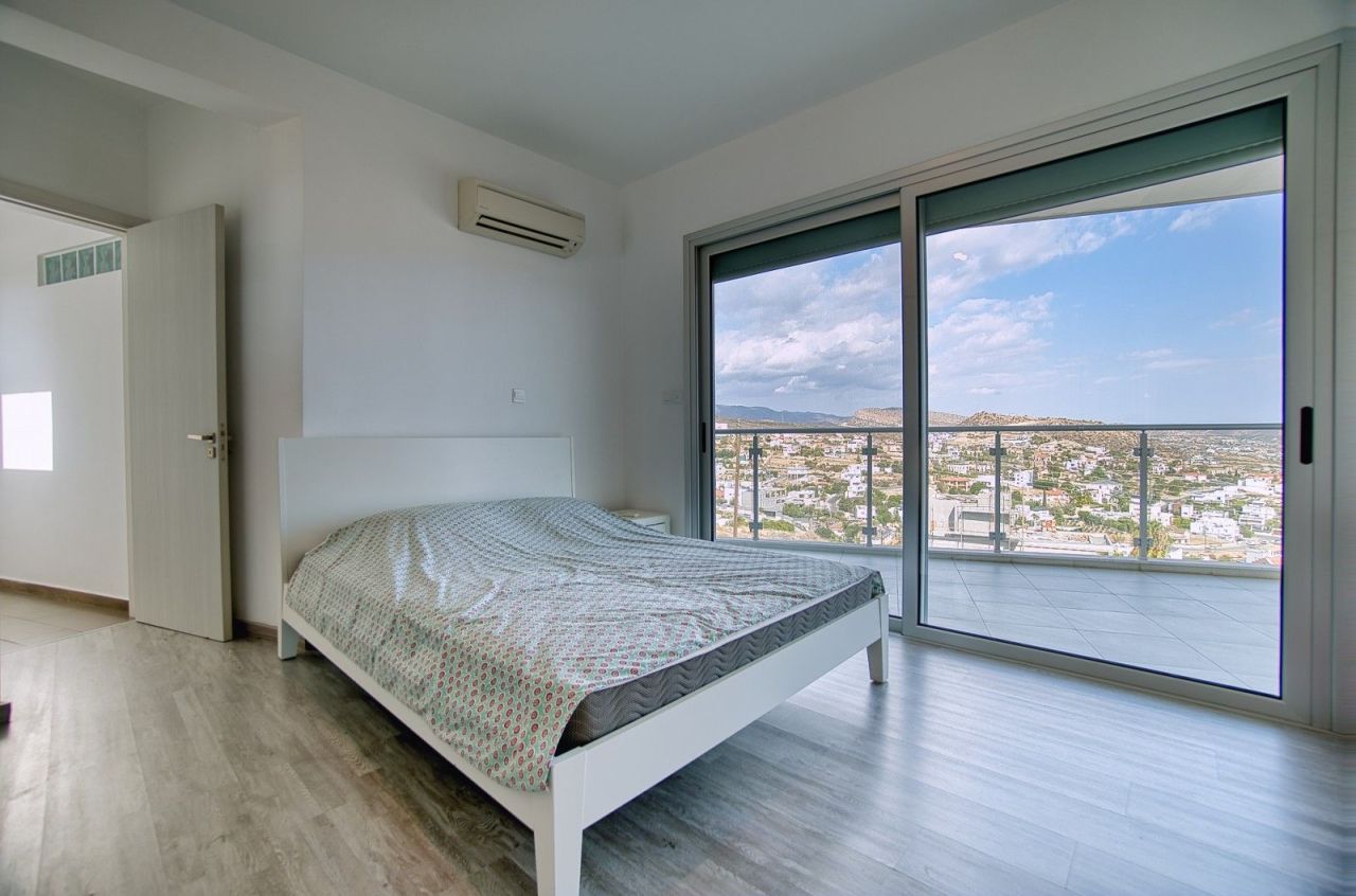 Вилла в Лимасоле, Кипр, 400 м² - фото 13