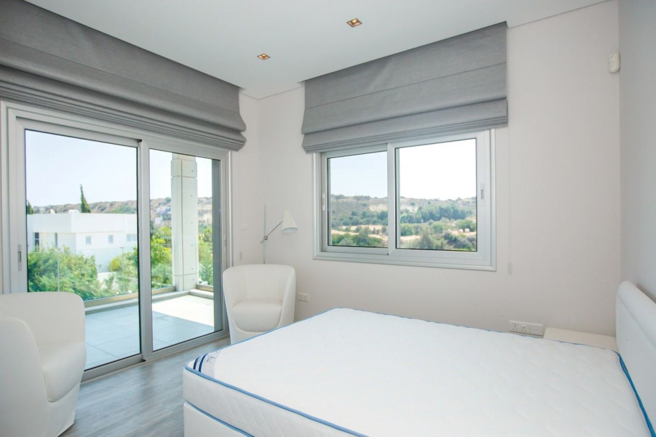 Вилла в Лимасоле, Кипр, 350 м² - фото 13