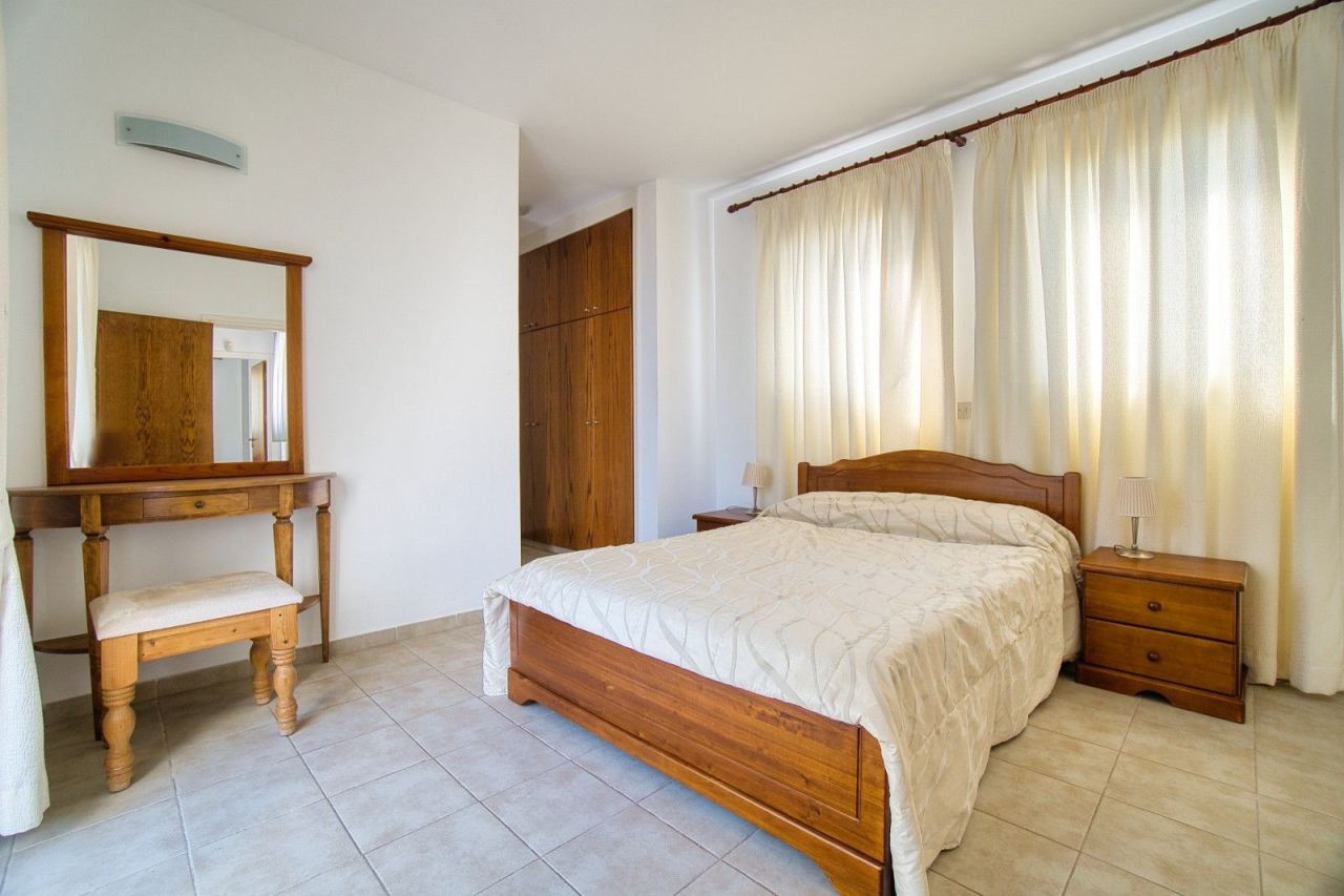 Вилла в Пафосе, Кипр, 140 м² - фото 14