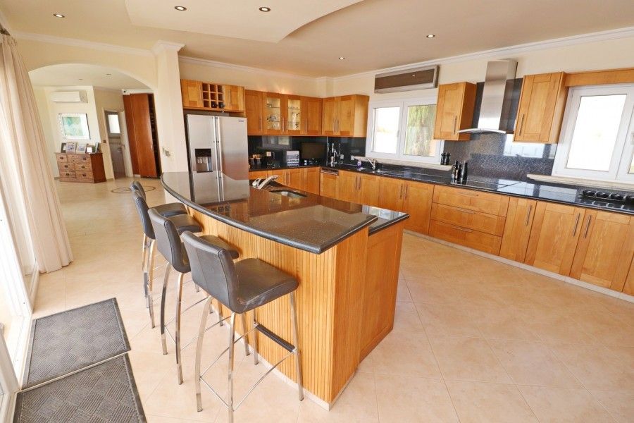 Вилла в Пафосе, Кипр, 345 м² - фото 14