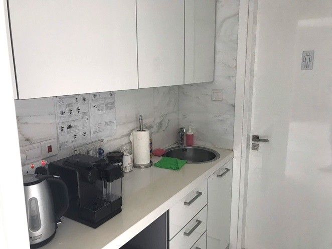 Коммерческая недвижимость в Лимасоле, Кипр, 350 м² - фото 14