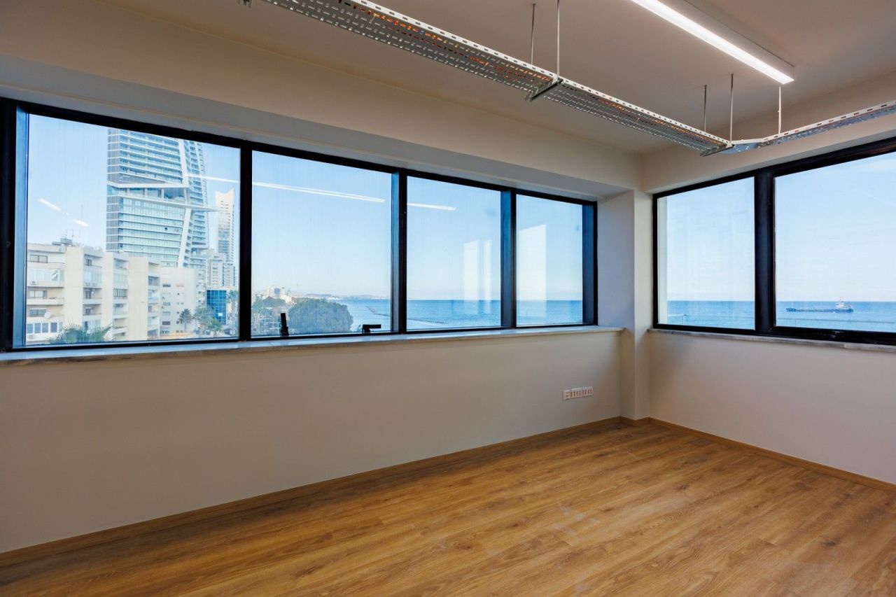 Офис в Лимасоле, Кипр, 300 м² - фото 14