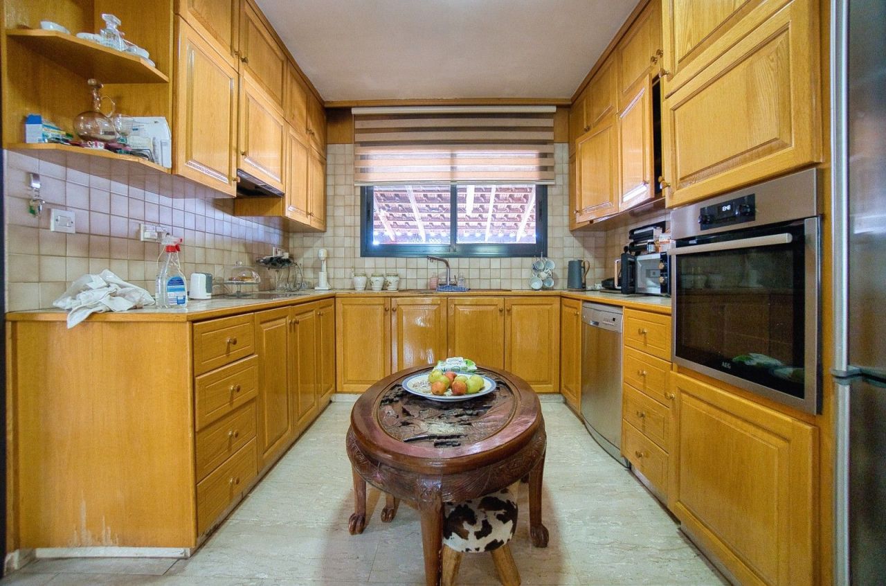 Вилла в Лимасоле, Кипр, 332 м² - фото 14